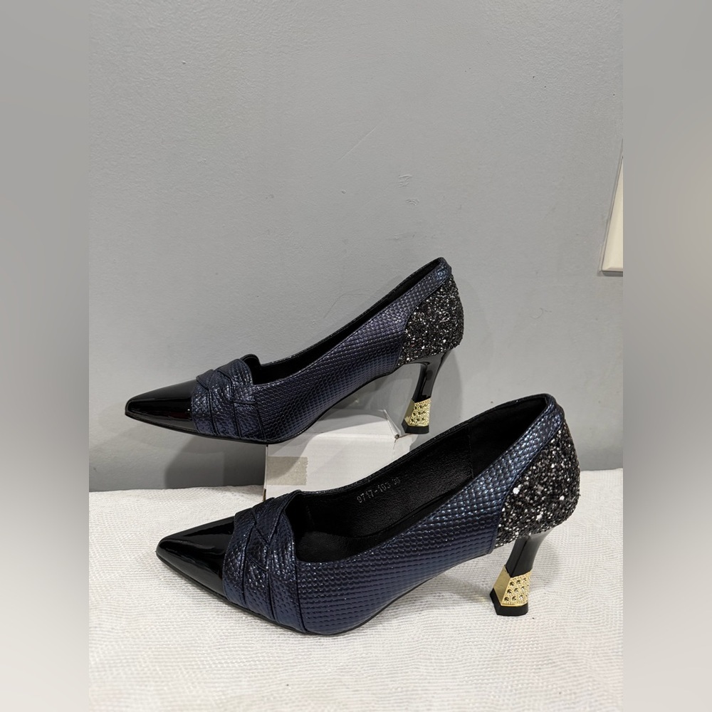 Chic Black and Blue Women's Heels